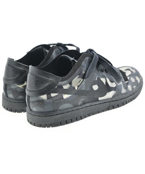 COMME des GARCONS รองเท้าผ้าใบ