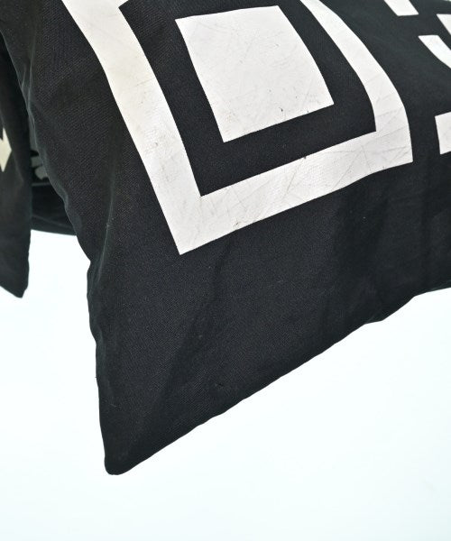 COMME des GARCONS กระเป๋าถือขนาดใหญ่