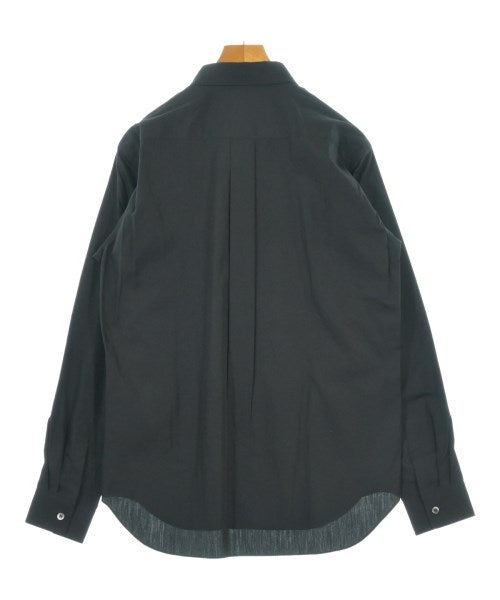 COMME des GARCONS เสื้อลำลอง