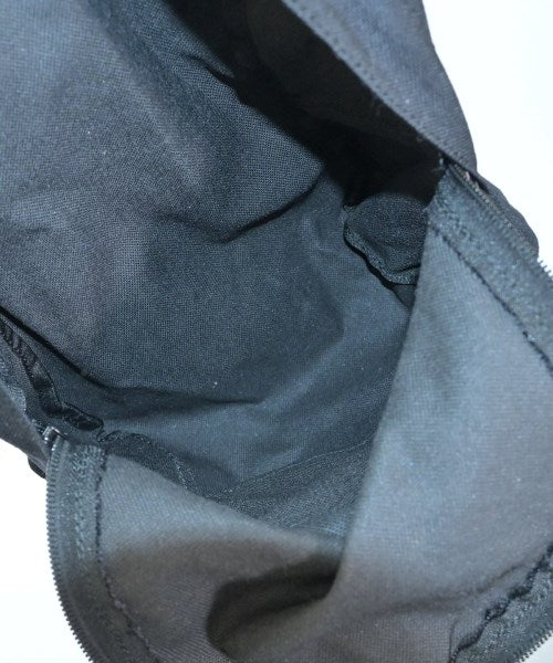 COMME des GARCONS เป้สะพายหลัง