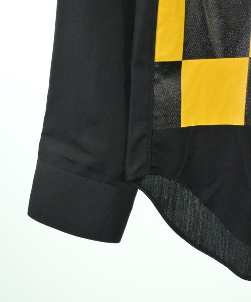 COMME des GARCONS เสื้อลำลอง