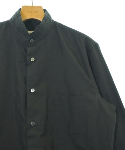 COMME des GARCONS เสื้อลำลอง