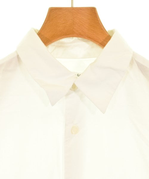 COMME des GARCONS เสื้อลำลอง