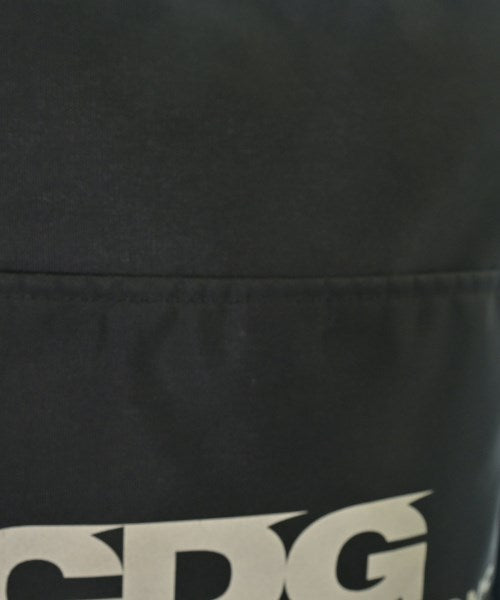 COMME des GARCONS กระเป๋าสะพาย