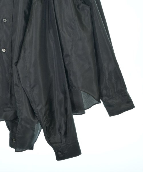 COMME des GARCONS เสื้อลำลอง