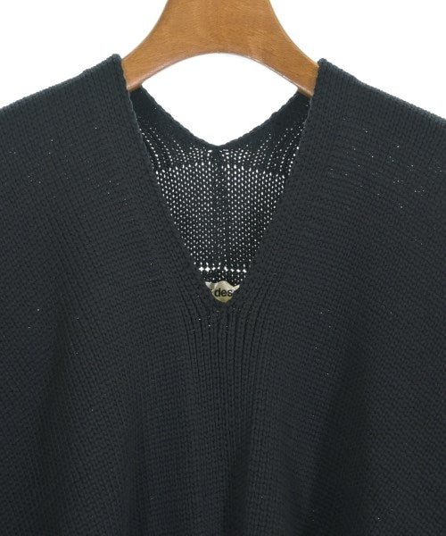 COMME des GARCONS เสื้อแขนกุด