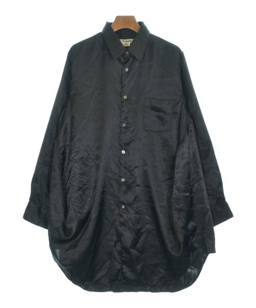 COMME des GARCONS เสื้อลำลอง