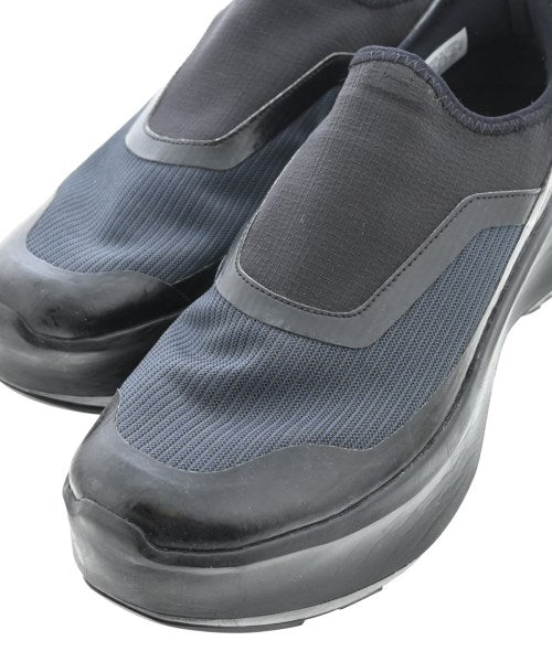 COMME des GARCONS รองเท้าผ้าใบ