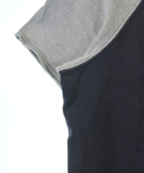 COMME des GARCONS เสื้อยืด/เสื้อท็อปส์