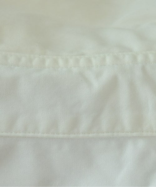 COMME des GARCONS เสื้อลำลอง