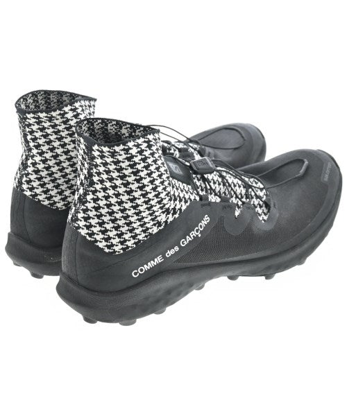 COMME des GARCONS รองเท้าผ้าใบ