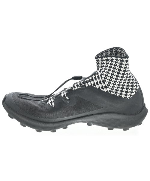 COMME des GARCONS รองเท้าผ้าใบ