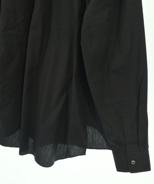 COMME des GARCONS เสื้อลำลอง