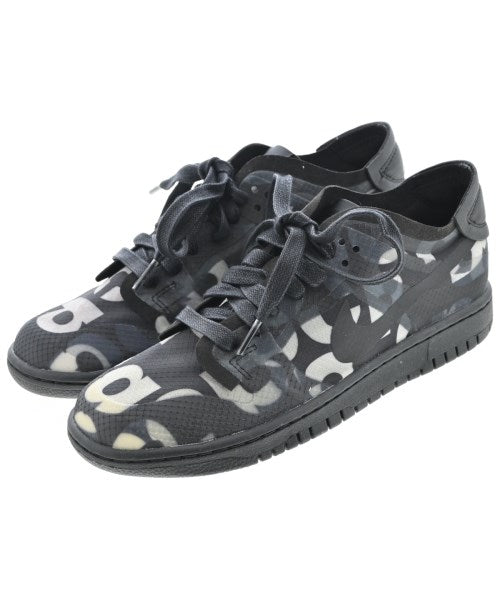 COMME des GARCONS รองเท้าผ้าใบ