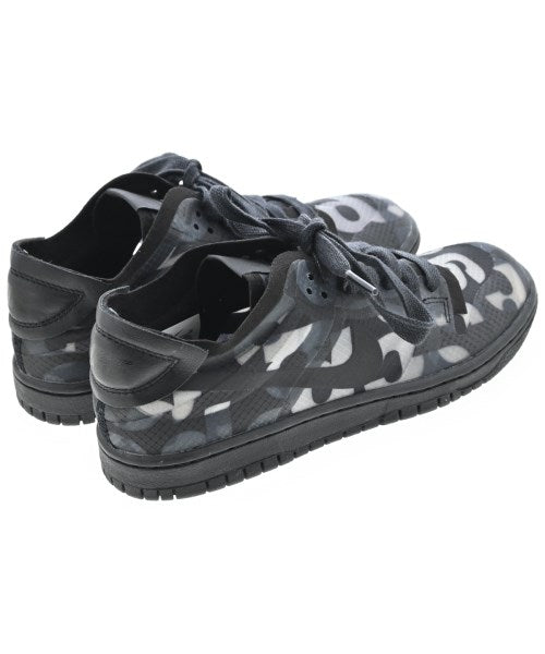 COMME des GARCONS รองเท้าผ้าใบ