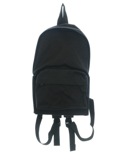 COMME des GARCONS เป้สะพายหลัง
