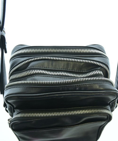 COMME des GARCONS กระเป๋าสะพาย