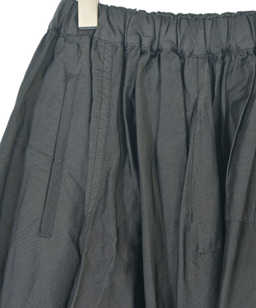 COMME des GARCONS กระโปรงยาวถึงเข่า