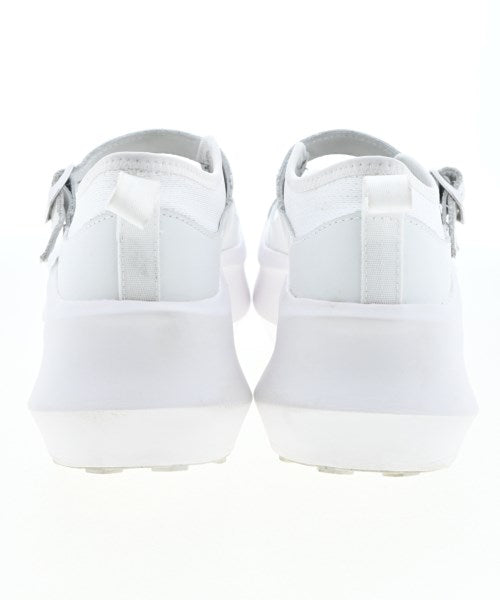 COMME des GARCONS รองเท้าผ้าใบ