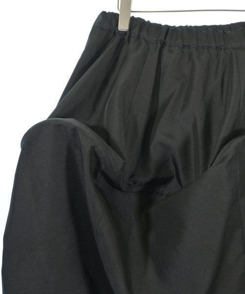 COMME des GARCONS กระโปรงยาวถึงเข่า