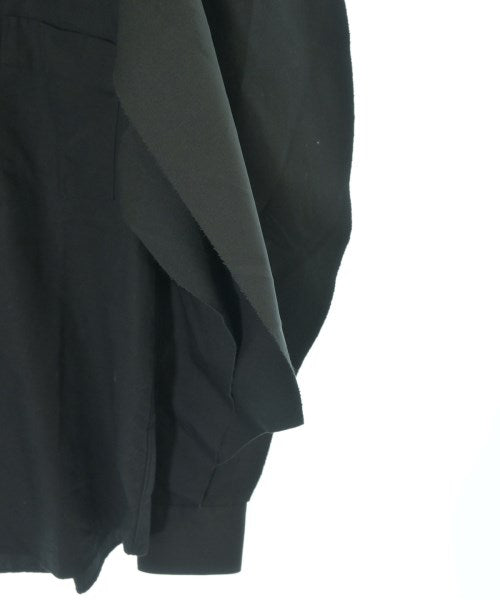 COMME des GARCONS เสื้อลำลอง