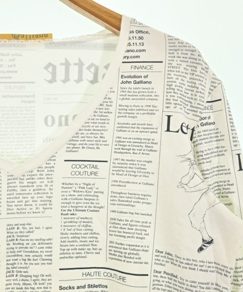 John Galliano เสื้อยืด/เสื้อท็อปส์