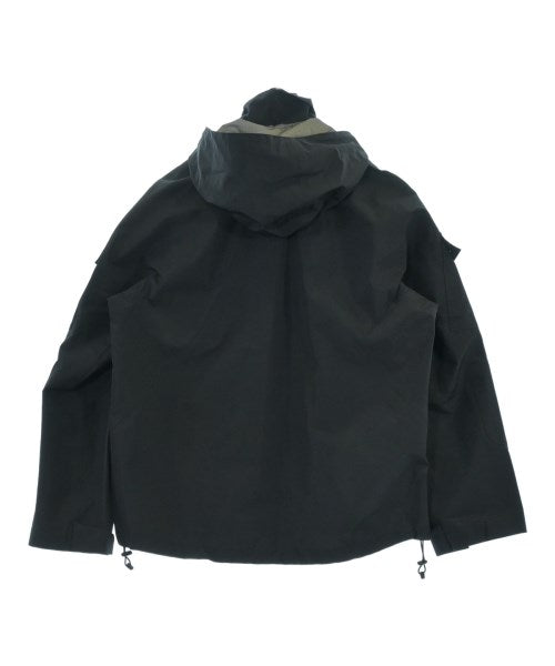 JUNYA WATANABE MAN เสื้อพาร์กาภูเขา