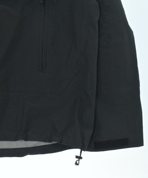 JUNYA WATANABE MAN เสื้อพาร์กาภูเขา