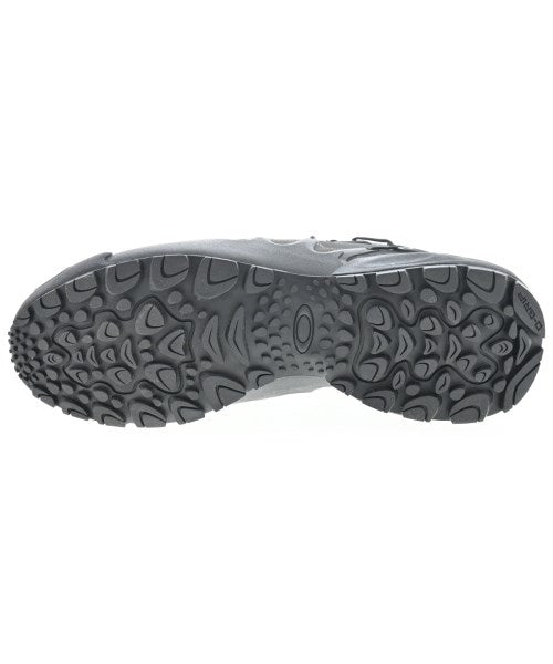 JUNYA WATANABE MAN รองเท้าผ้าใบ