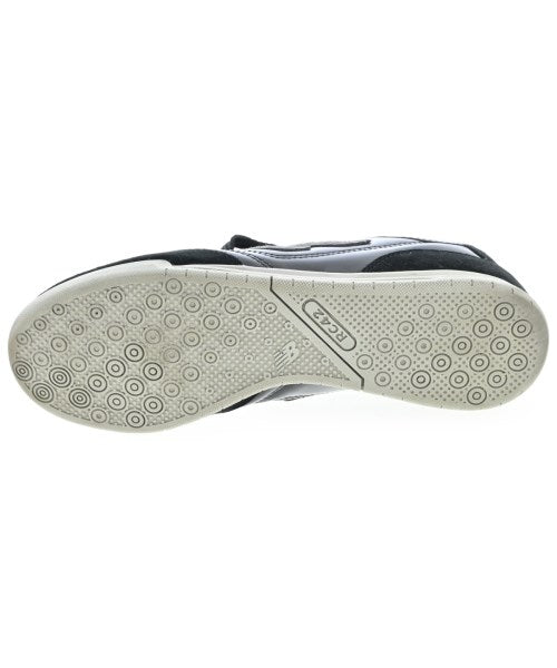 JUNYA WATANABE MAN รองเท้าผ้าใบ