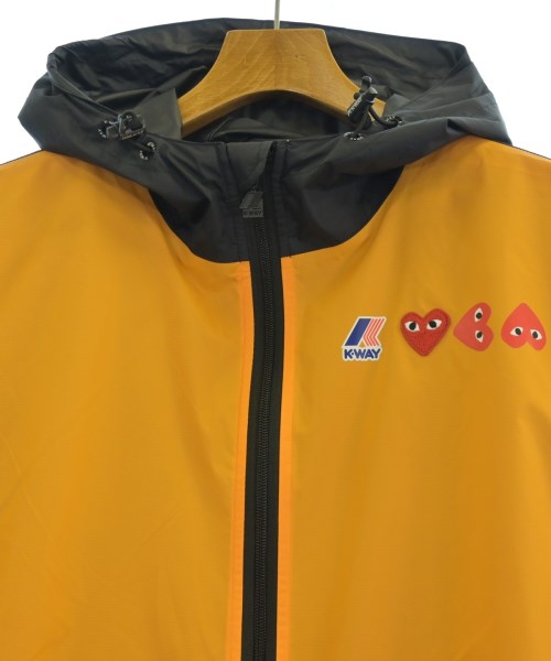 PLAY COMME des GARCONS เสื้อพาร์กาภูเขา