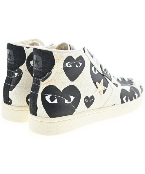 PLAY COMME des GARCONS รองเท้าผ้าใบ