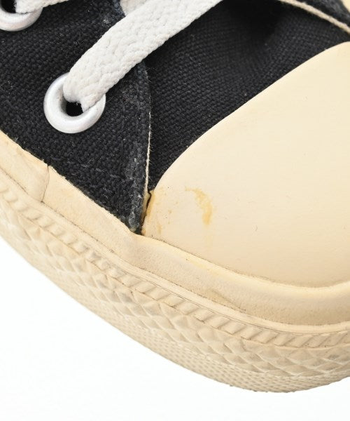 PLAY COMME des GARCONS รองเท้าผ้าใบ
