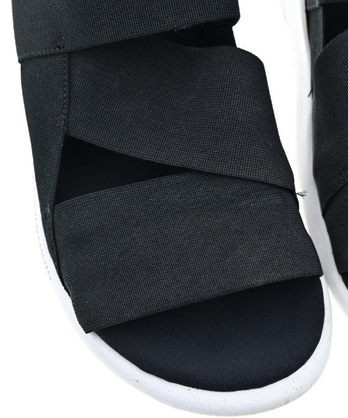 Y-3 รองเท้าแตะ