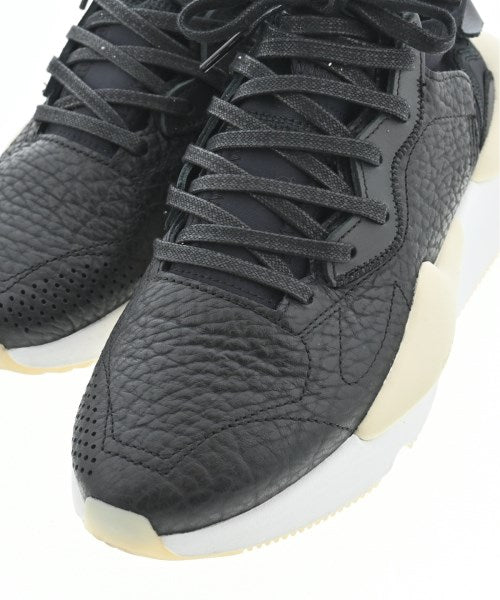 Y-3 รองเท้าผ้าใบ