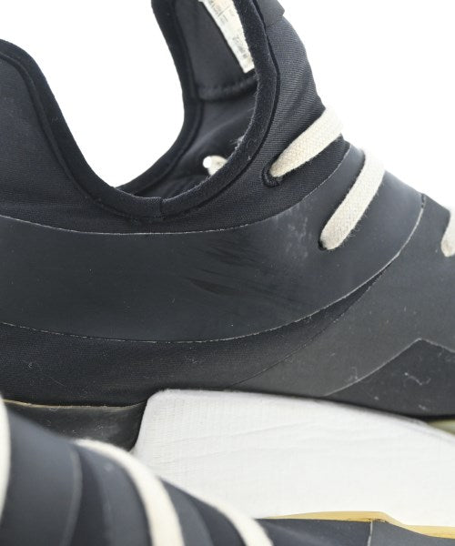 Y-3 รองเท้าผ้าใบ