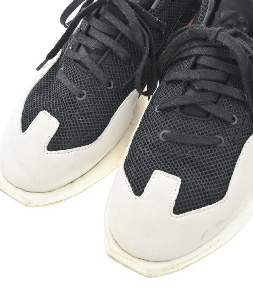 Y-3 รองเท้าผ้าใบ