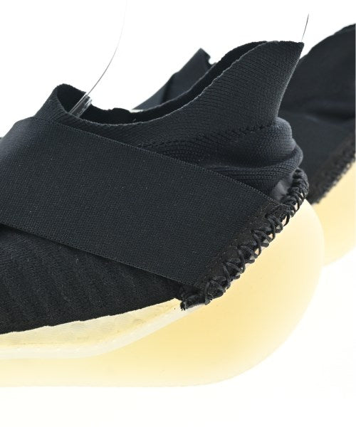 Y-3 รองเท้าผ้าใบ
