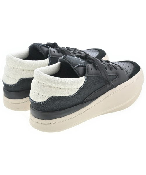 Y-3 รองเท้าผ้าใบ
