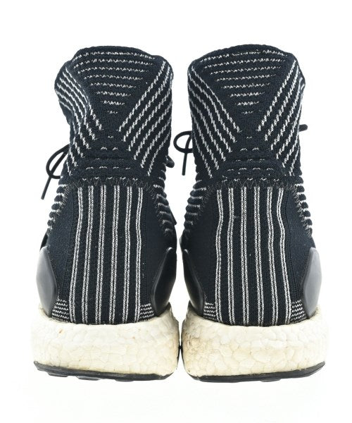 Y-3 รองเท้าผ้าใบ