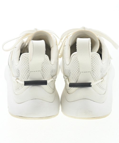 Y-3 รองเท้าผ้าใบ