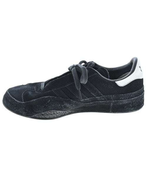 Y-3 รองเท้าผ้าใบ