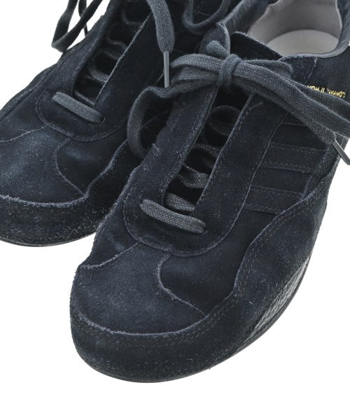 Y-3 รองเท้าผ้าใบ