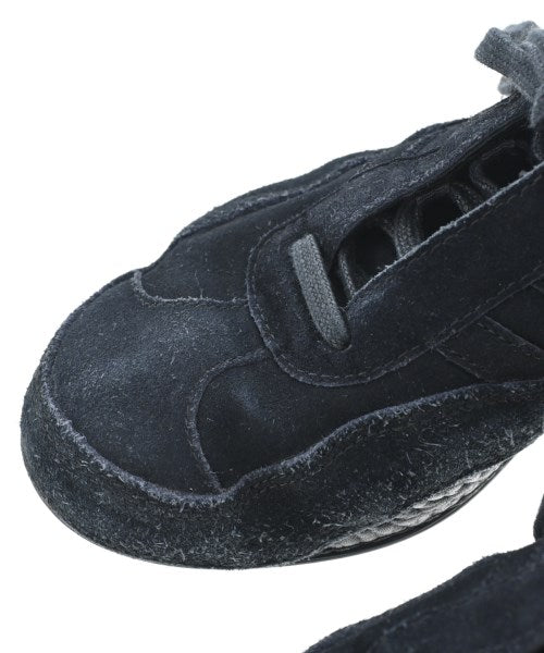Y-3 รองเท้าผ้าใบ