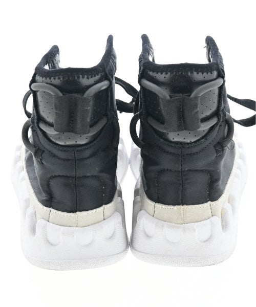 Y-3 รองเท้าผ้าใบ