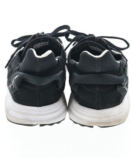 Y-3 รองเท้าผ้าใบ