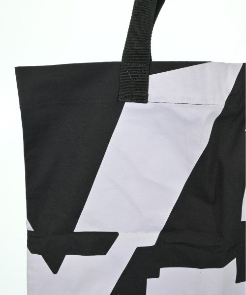 Y-3 กระเป๋าถือขนาดใหญ่