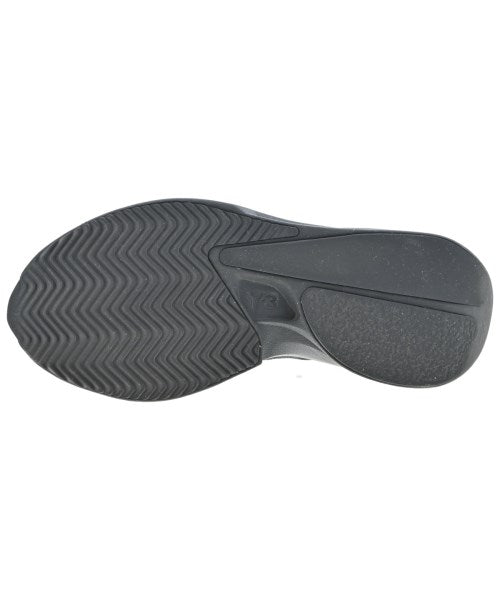 Y-3 รองเท้าผ้าใบ
