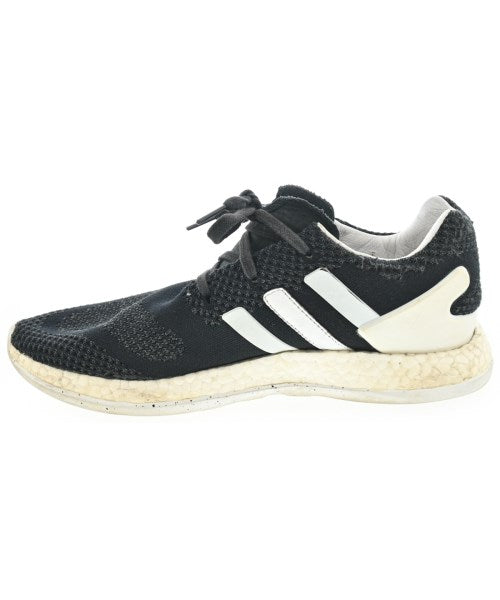 Y-3 รองเท้าผ้าใบ