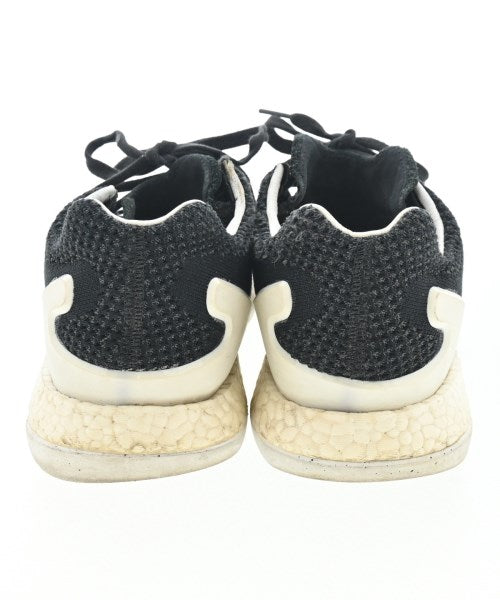Y-3 รองเท้าผ้าใบ